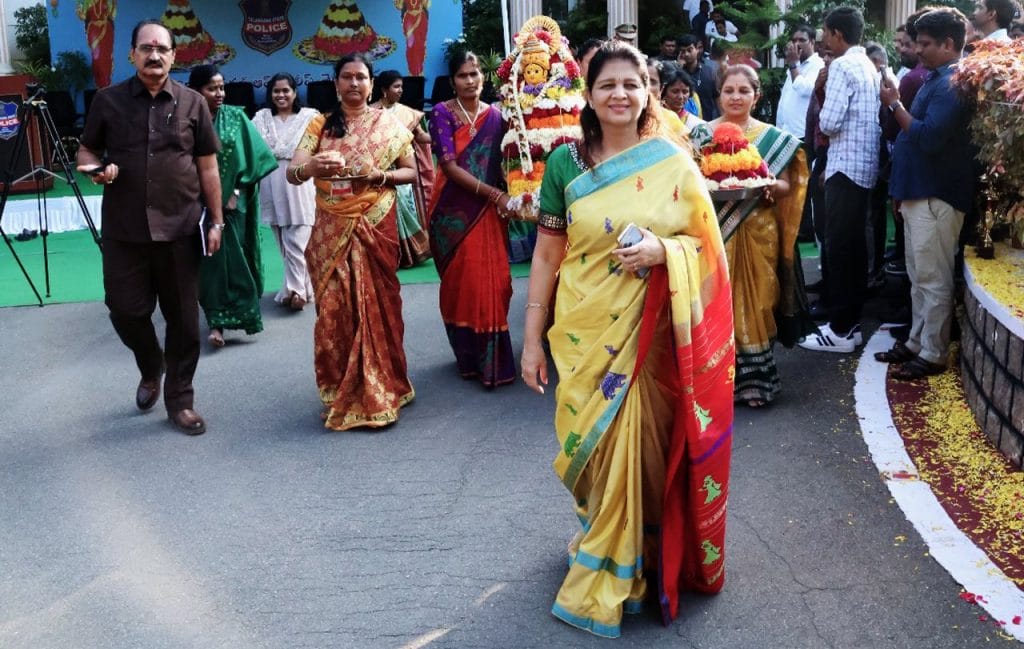 Women Safety Wing Bathukamma Celebrations 08 10 24 (3)